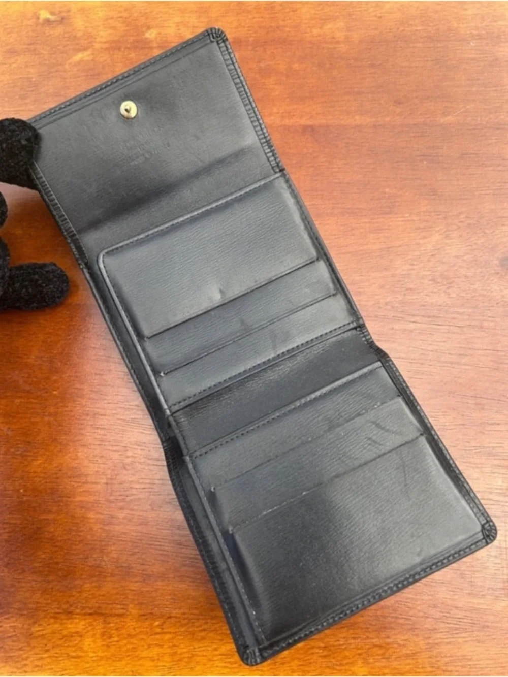 Black Louis Vuitton Epi bifold wallet